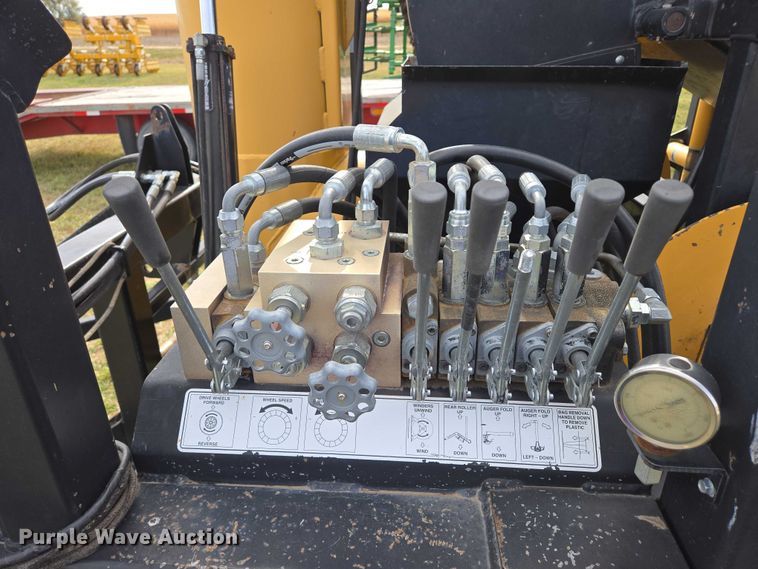 image for item DT4507 Koyker grain bag unloader