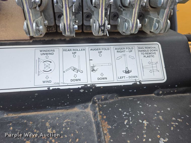 image for item DT4507 Koyker grain bag unloader