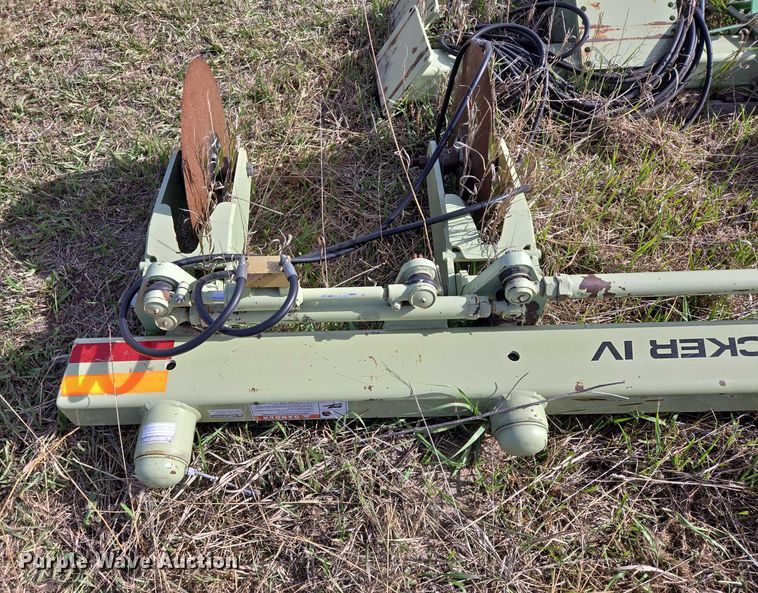 image for item DT4508 Orthman Tracker IV implement guidance system