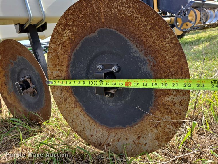 image for item DT4509 Patriot pivot track tiller