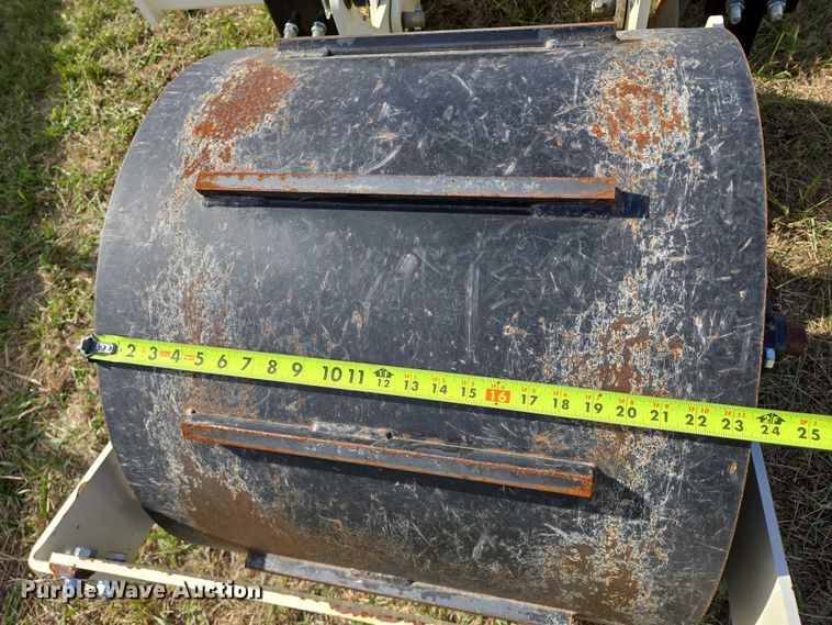 image for item DT4509 Patriot pivot track tiller