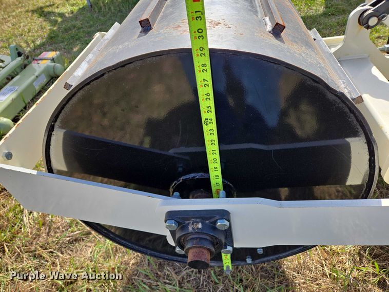 image for item DT4509 Patriot pivot track tiller