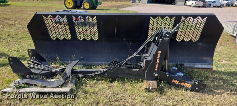 image for item DT4510 Grouser AG220 dozer blade