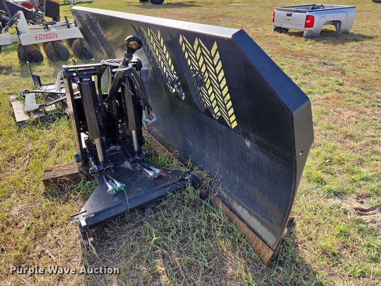 image for item DT4510 Grouser AG220 dozer blade