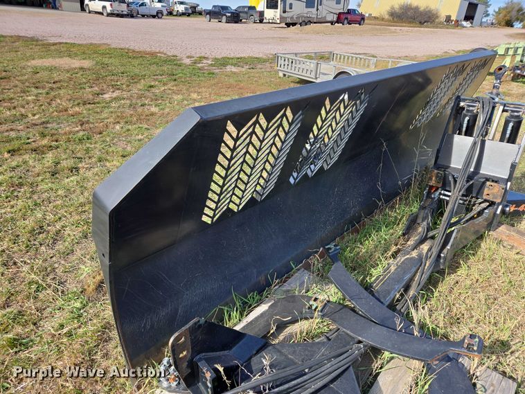 image for item DT4510 Grouser AG220 dozer blade