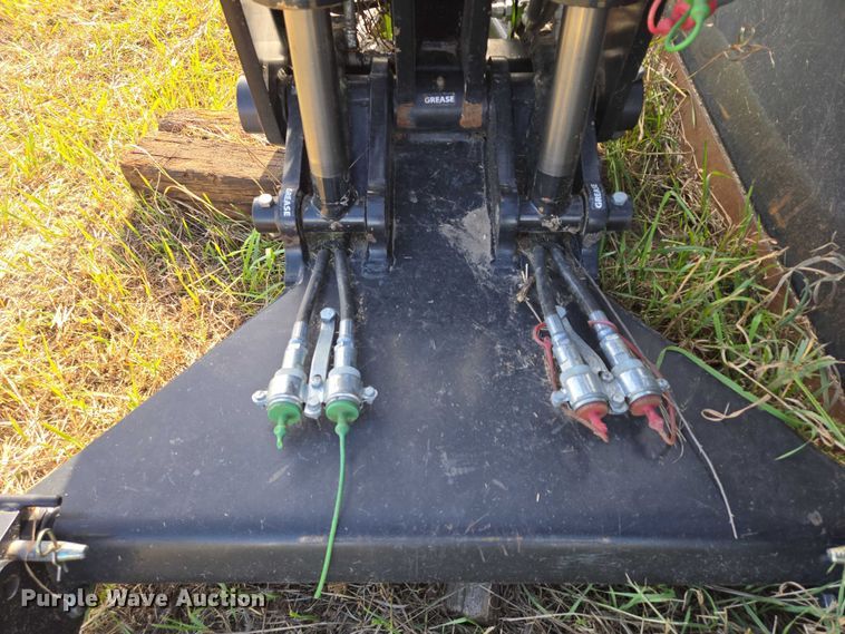 image for item DT4510 Grouser AG220 dozer blade