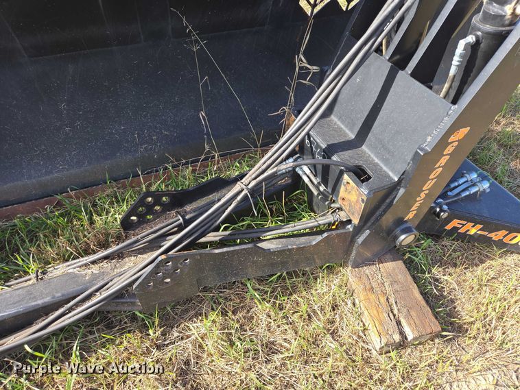 image for item DT4510 Grouser AG220 dozer blade