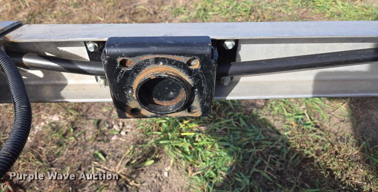 image for item DT4511 2014 H&H utility trailer