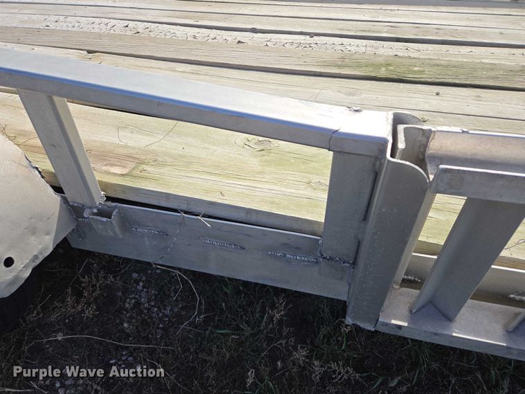 image for item DT4511 2014 H&H utility trailer