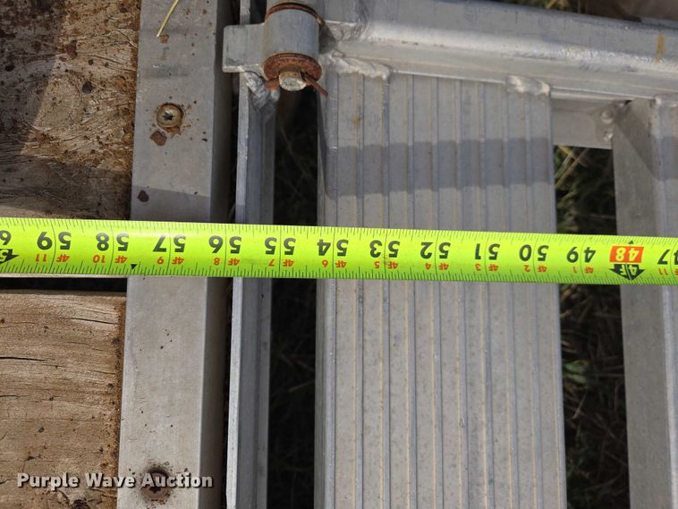 image for item DT4511 2014 H&H utility trailer