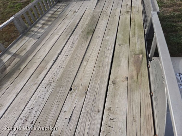 image for item DT4511 2014 H&H utility trailer