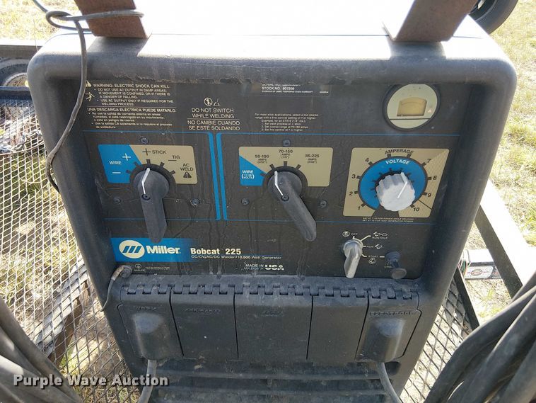 image for item DT4513 2008 Miller Bobcat 225 welder