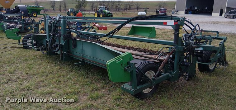 image for item DT4518 Pickett A8030-2-D step ahead bean rod cutter / windrower