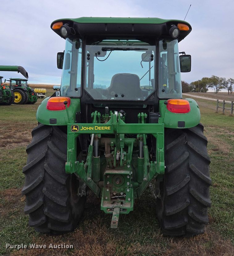 image for item DT4519 2020 John Deere 5115M MFWD tractor