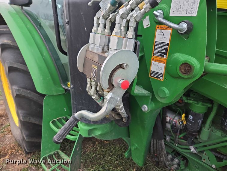 image for item DT4519 2020 John Deere 5115M MFWD tractor