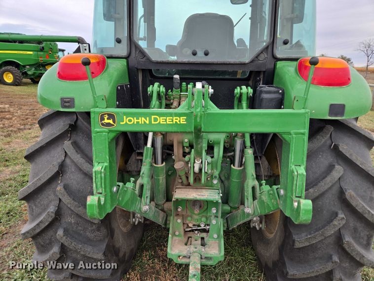 image for item DT4519 2020 John Deere 5115M MFWD tractor