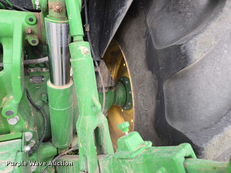 image for item DT4519 2020 John Deere 5115M MFWD tractor