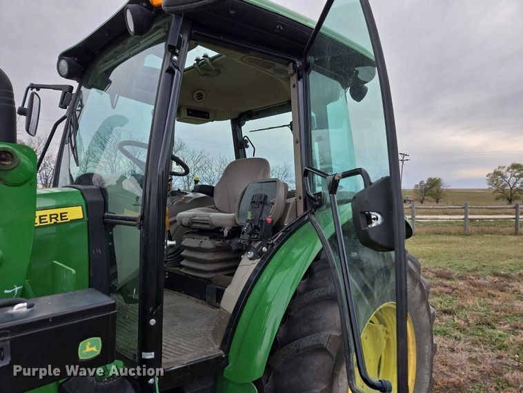 image for item DT4519 2020 John Deere 5115M MFWD tractor