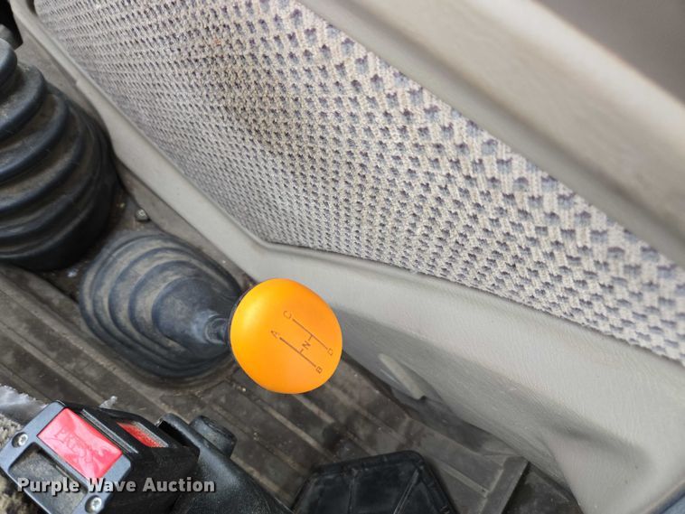 image for item DT4519 2020 John Deere 5115M MFWD tractor