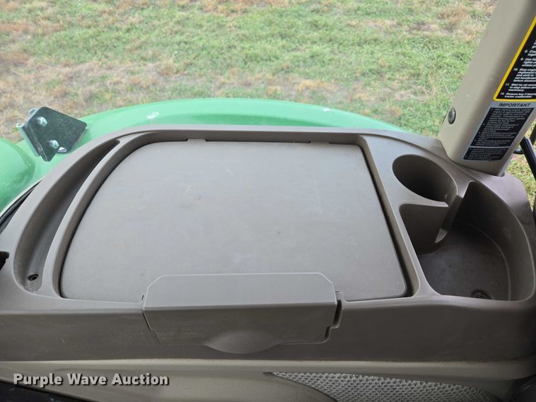 image for item DT4519 2020 John Deere 5115M MFWD tractor