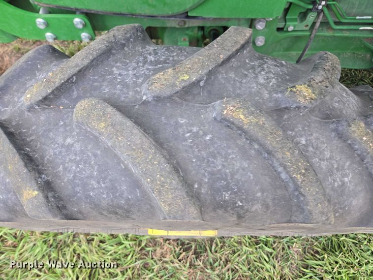 image for item DT4519 2020 John Deere 5115M MFWD tractor