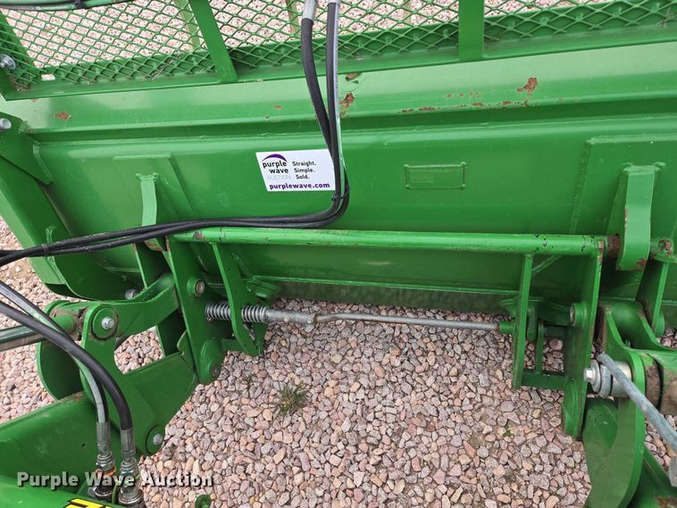 image for item DT4520 2018 John Deere 6120E MFWD tractor