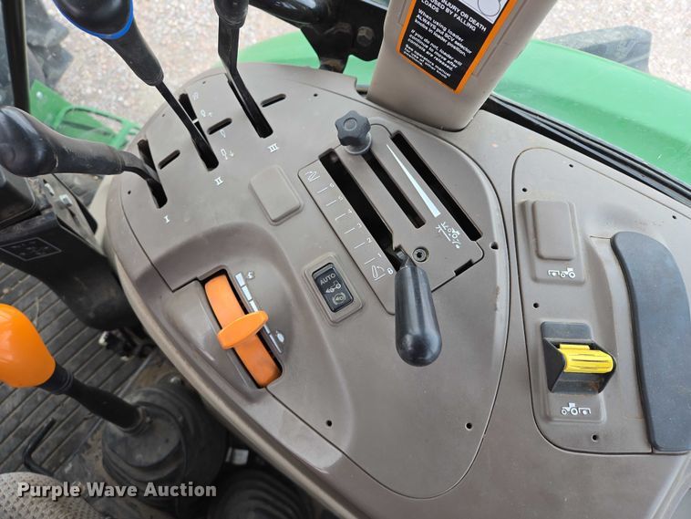 image for item DT4520 2018 John Deere 6120E MFWD tractor