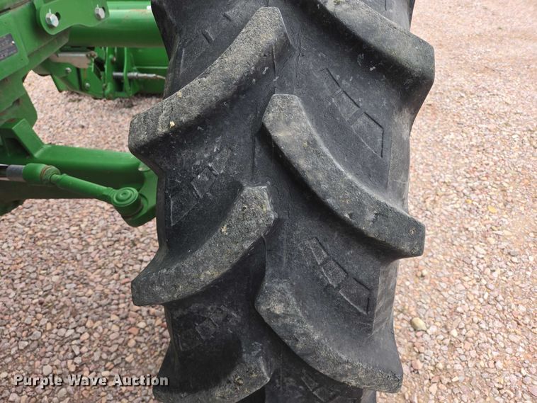 image for item DT4520 2018 John Deere 6120E MFWD tractor