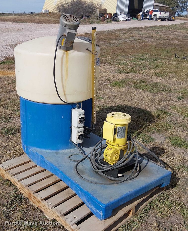 image for item DT4521 Agri-Inject agitation pump