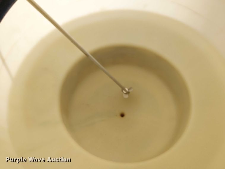 image for item DT4521 Agri-Inject agitation pump