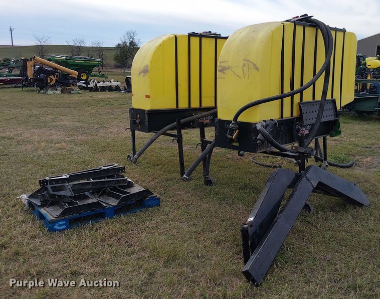 image for item DT4525 (2) Demco SideQuest saddle tanks