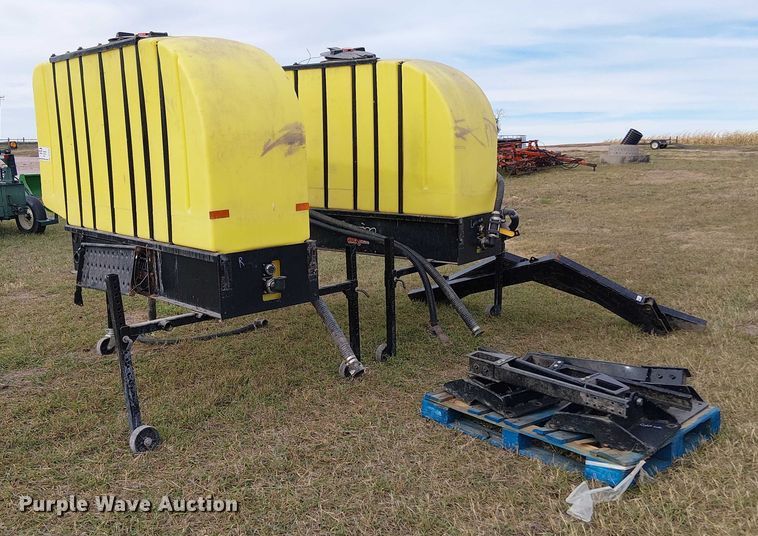 image for item DT4525 (2) Demco SideQuest saddle tanks