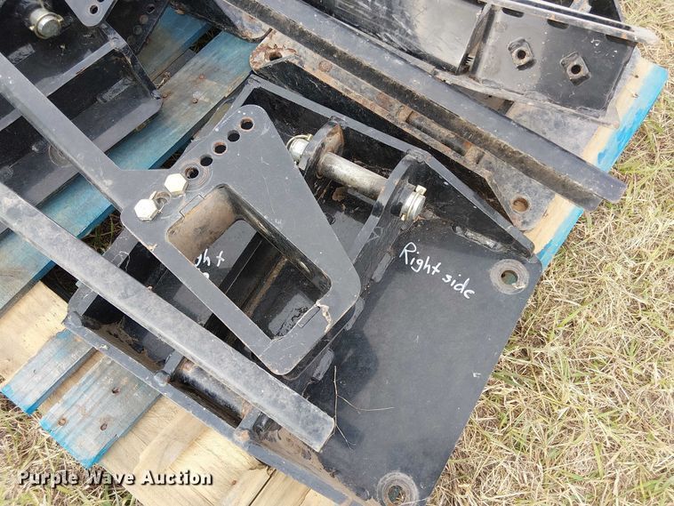 image for item DT4525 (2) Demco SideQuest saddle tanks