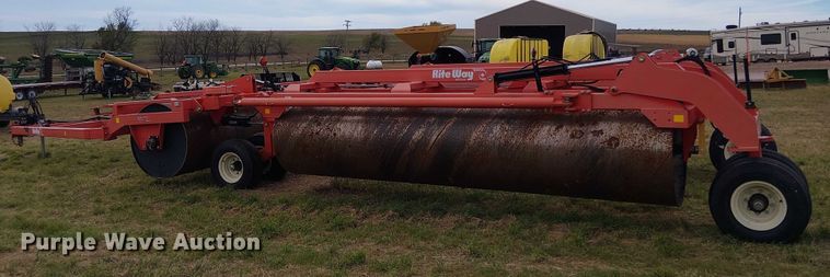 image for item DT4526 Rite Way F3-42 land roller