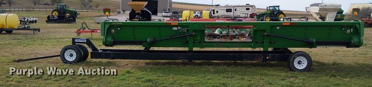 image for item DT4527 2018 John Deere 712C corn head