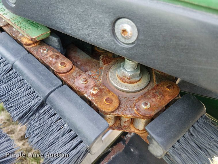 image for item DT4527 2018 John Deere 712C corn head