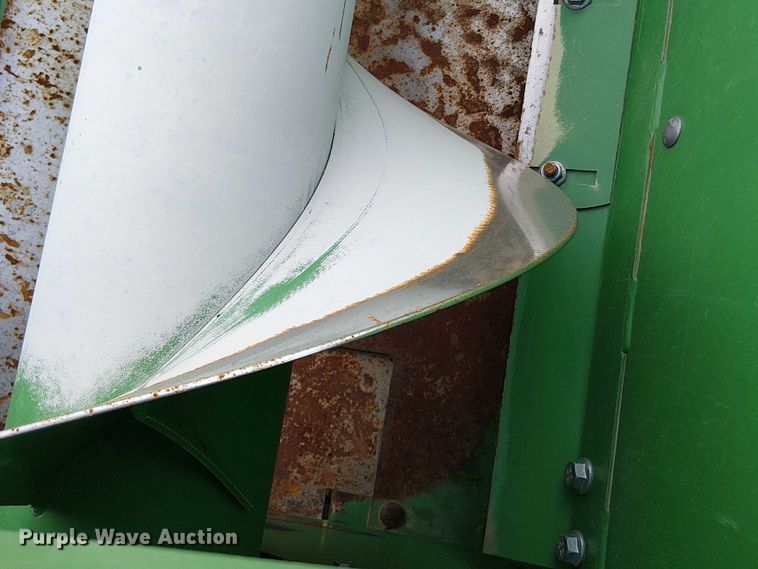 image for item DT4527 2018 John Deere 712C corn head