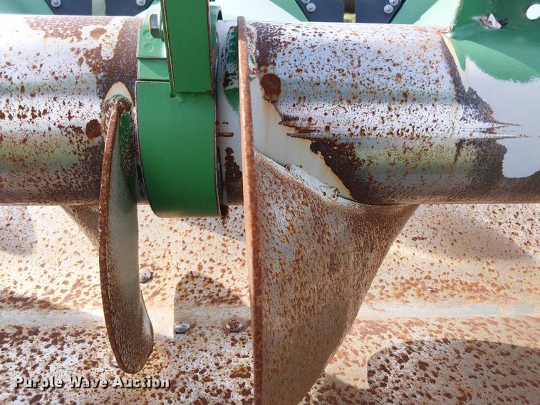 image for item DT4527 2018 John Deere 712C corn head