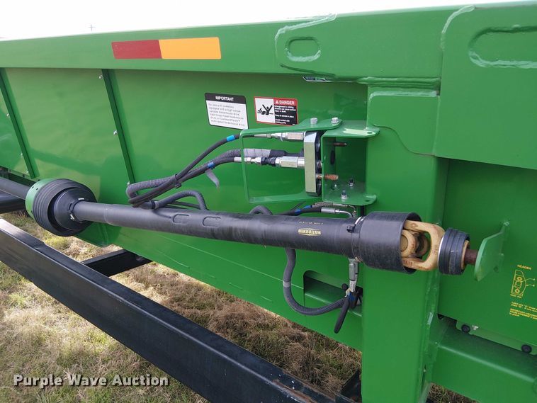 image for item DT4527 2018 John Deere 712C corn head