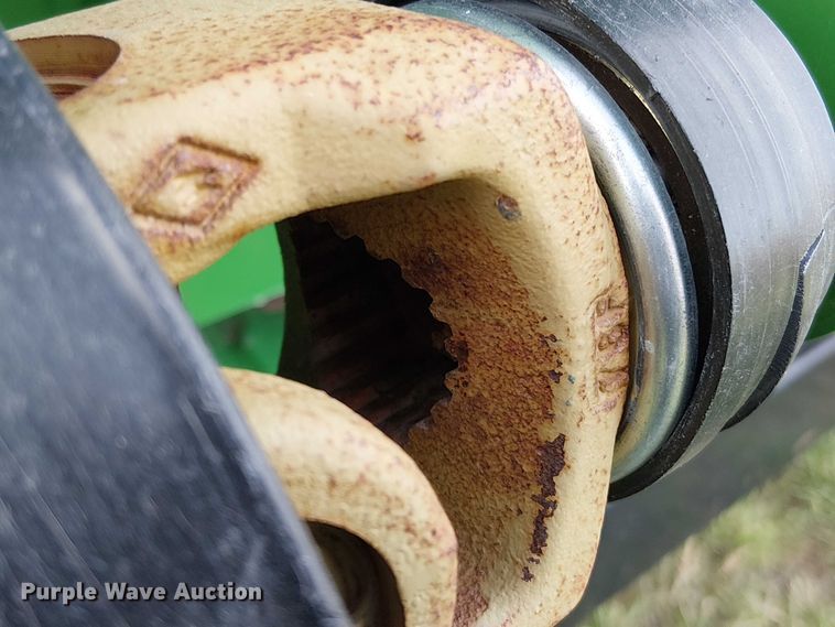 image for item DT4527 2018 John Deere 712C corn head