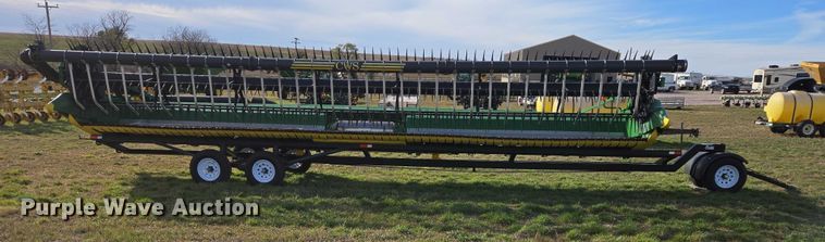 image for item DT4528 2019 John Deere 735FD HydraFlex flex draper head