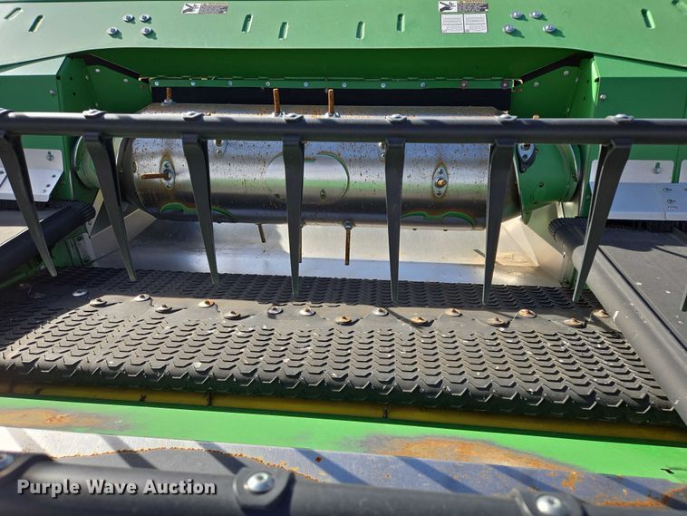 image for item DT4528 2019 John Deere 735FD HydraFlex flex draper head