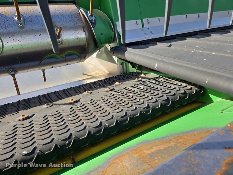 image for item DT4528 2019 John Deere 735FD HydraFlex flex draper head