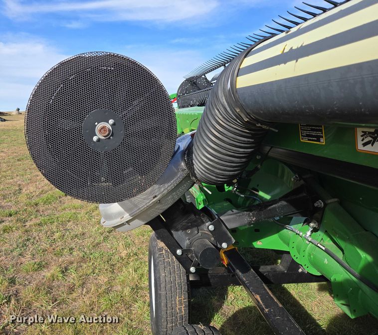 image for item DT4528 2019 John Deere 735FD HydraFlex flex draper head