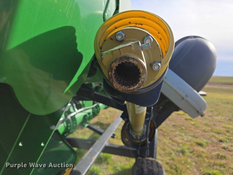 image for item DT4528 2019 John Deere 735FD HydraFlex flex draper head