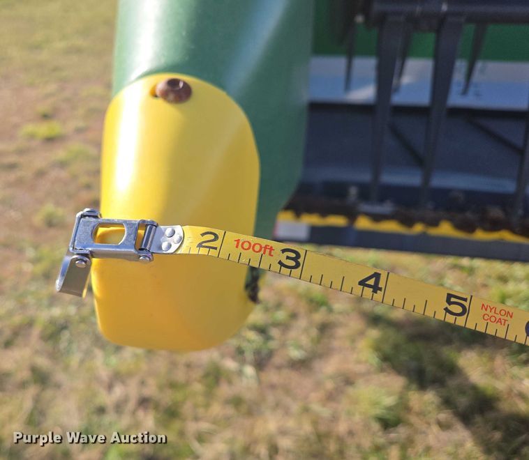 image for item DT4528 2019 John Deere 735FD HydraFlex flex draper head