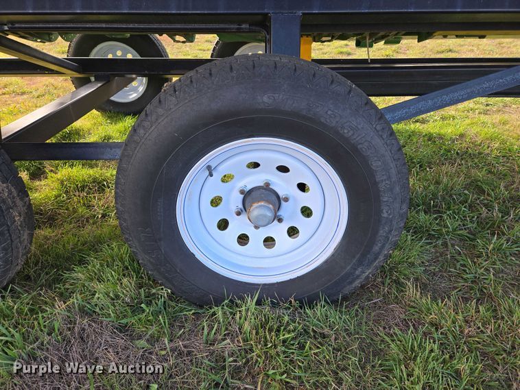 image for item DT4528 2019 John Deere 735FD HydraFlex flex draper head