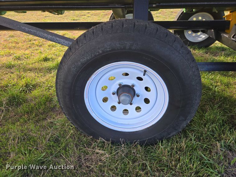 image for item DT4528 2019 John Deere 735FD HydraFlex flex draper head