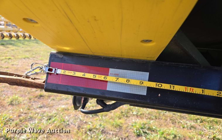 image for item DT4528 2019 John Deere 735FD HydraFlex flex draper head