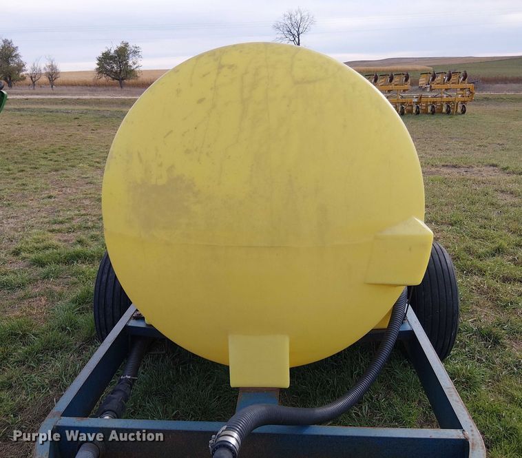 image for item DT4529 Shop built nurse tank trailer